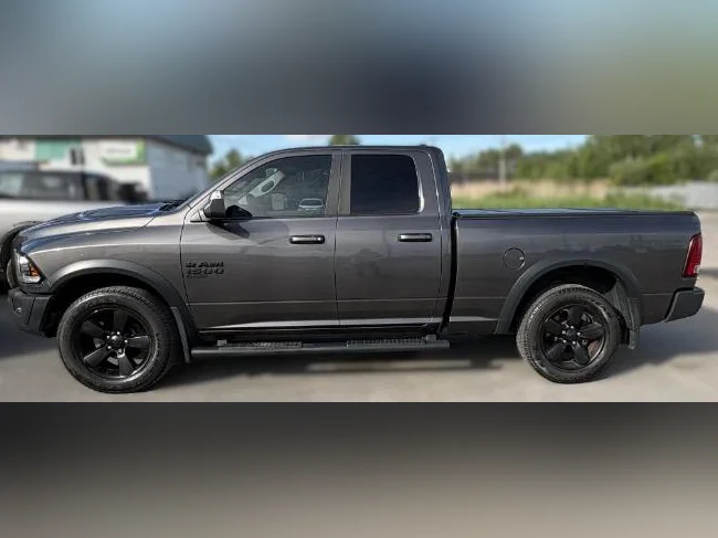 Dodge Ram 1500 thumbnail 2