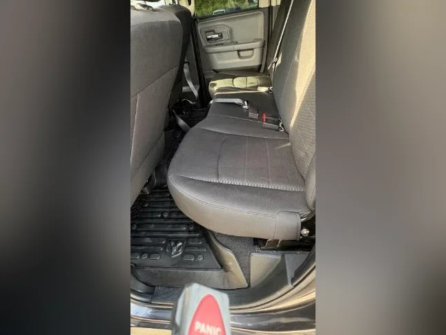 Dodge Ram 1500 thumbnail 5