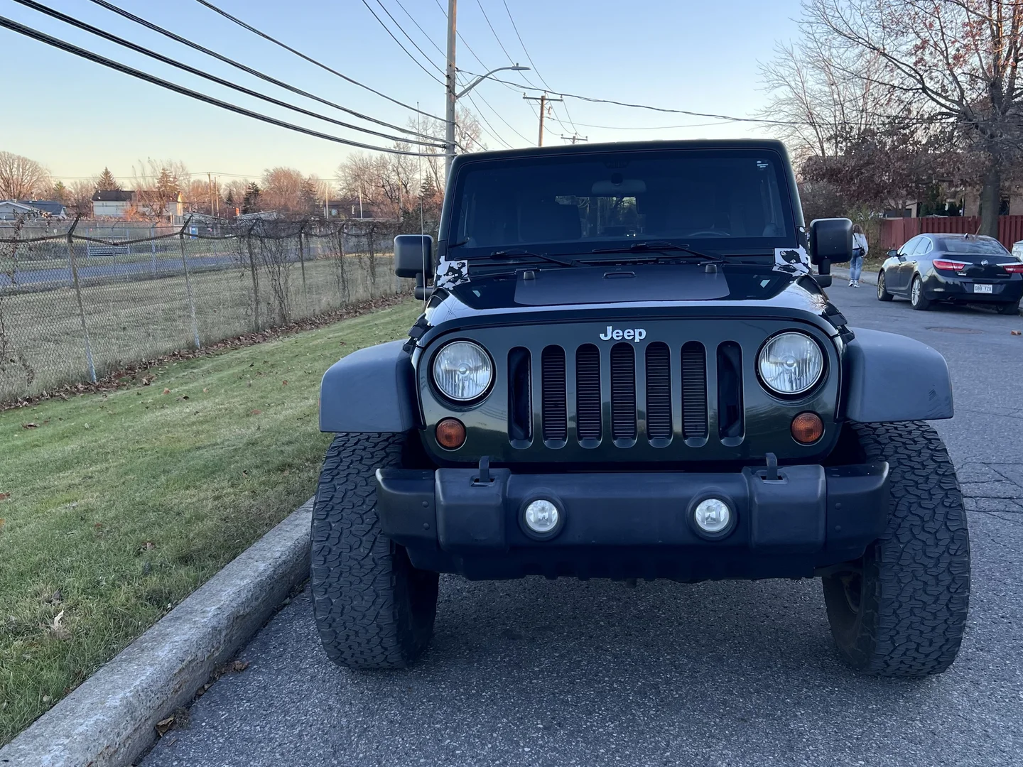 Jeep Wrangler 2011 - Green, Lifted, 37" Tires thumbnail 6