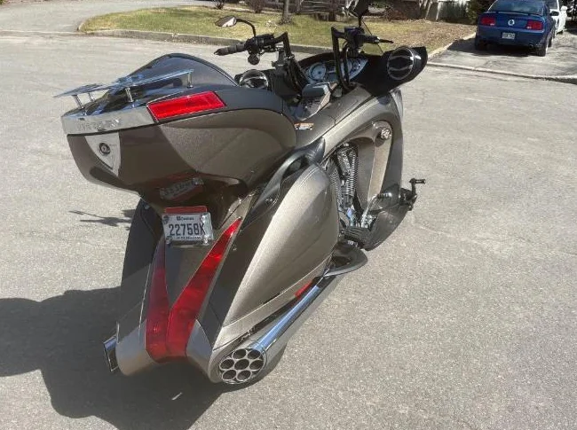 Moto Victory vision thumbnail 2
