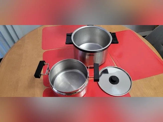 CROCK POT PORTATIF THERMIQUE de NISSAN (Très Rare) thumbnail 4