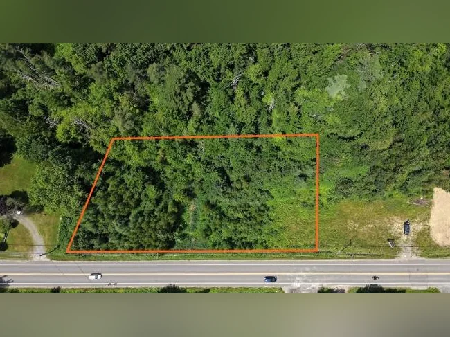 Terrain exceptionnel à vendre – Chemin de Knowlton, Lac-Brome