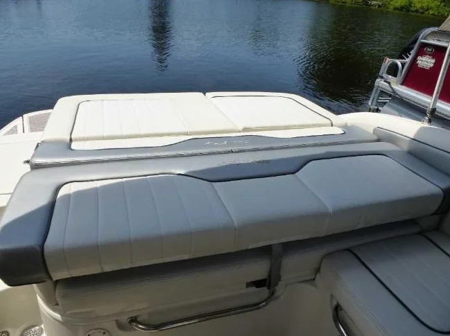 Sea Ray 2010 Sundeck 220 thumbnail 5