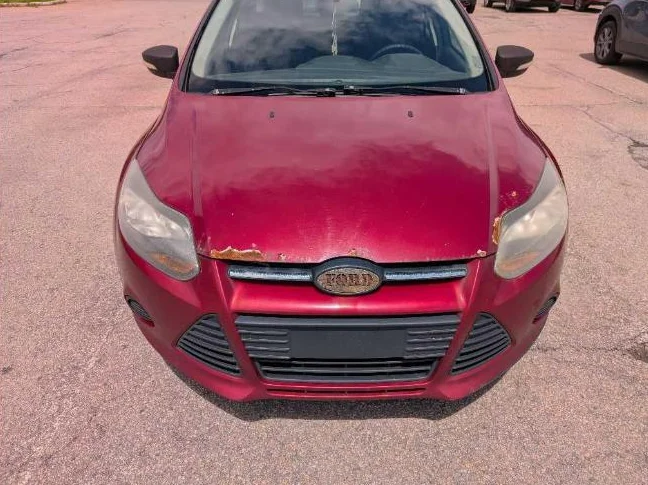 Ford focus 2013 thumbnail 3