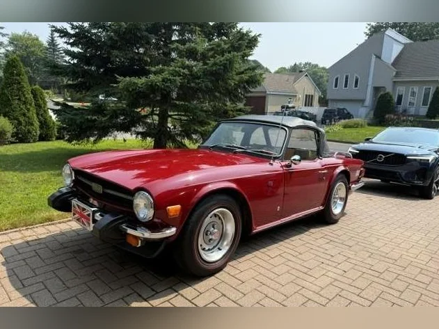TRIUMPH TR6 1976 à vendre thumbnail 6