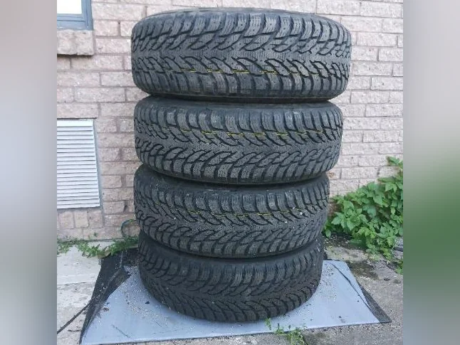 225/65R/17 Winter tires Nokian Nordman with MAGS thumbnail 6