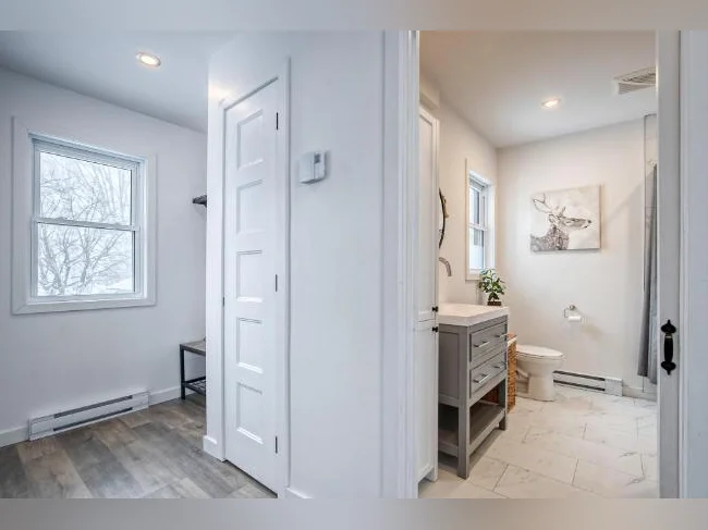 MAISON MEUBLÉ à LOUER 1H de MONTREAL BORD de L'EAU CHALET SOREL TRACY SAINTE ANNE DE SOREL thumbnail 9