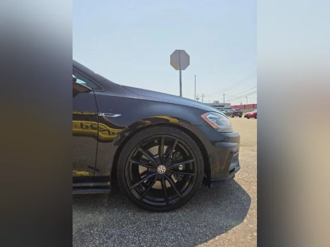 2019 Golf R DSG 4Motion AWD | 100% Stock | Entretien A1 thumbnail 3