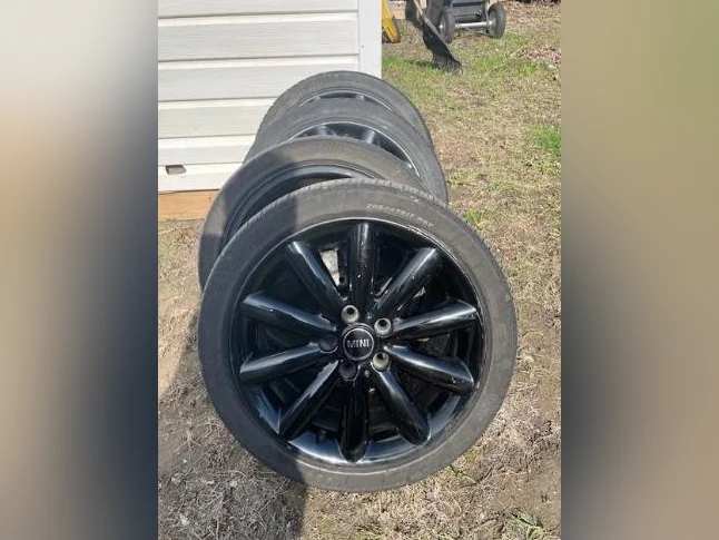 Pneus et MAG HANKOOK 205/45R17 88V