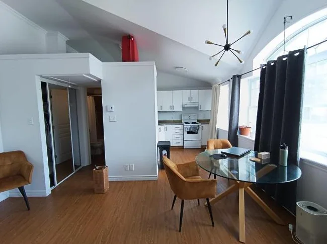 Studio à Magog, bail jusque fin octobre