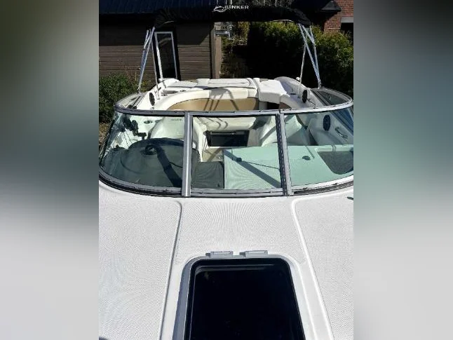 Bateau Rinker Captiva 246 thumbnail 5