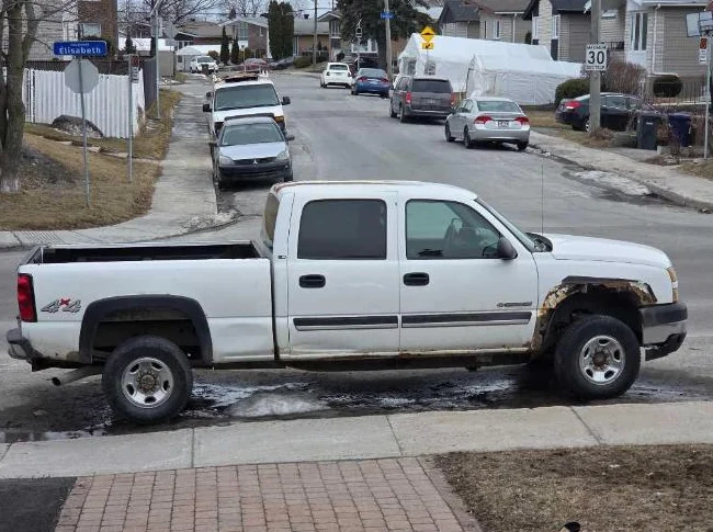 Chevy Silverado 2500 4x4 2006 thumbnail 5