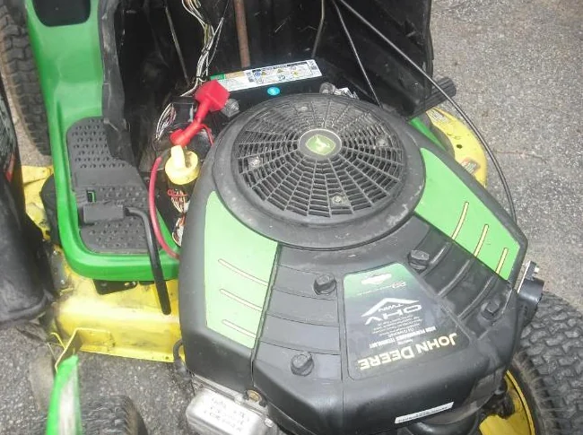 TRACTEUR À GAZON thumbnail 9