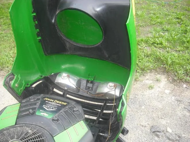 TRACTEUR À GAZON thumbnail 10