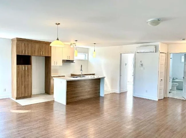 Logement 2 Chambres 1 Salle de Bain - 1er étage - Bois Des Filion