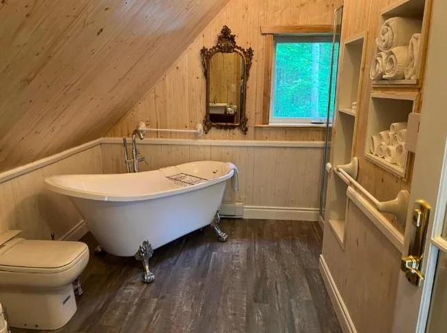 chalet à louer en bois rond thumbnail 7