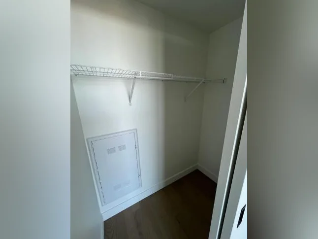 New 38th-floor Lease Transfer in Downtown Montreal thumbnail 5