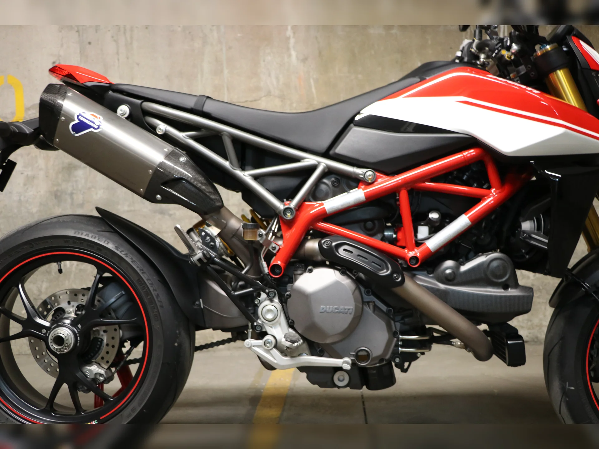 2019 Ducati Hypermotard 950SP for Sale - Red/Black thumbnail 5