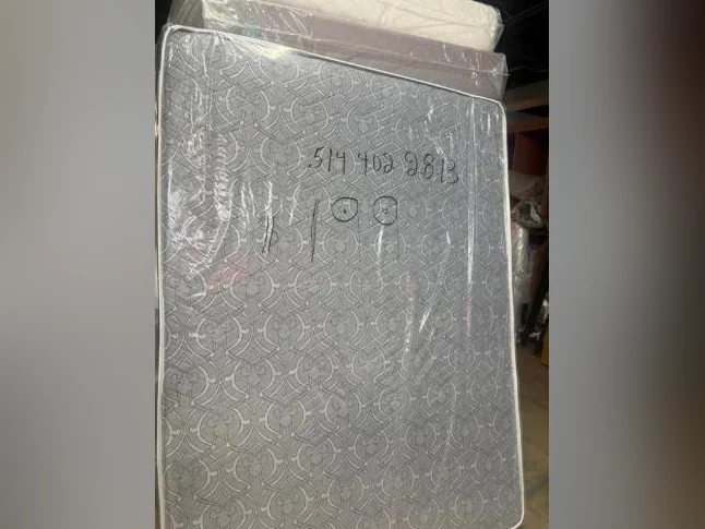 Matelas Queen Neuf