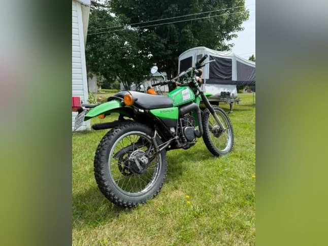 Yamaha DT125 thumbnail 2