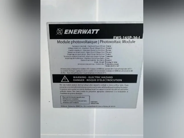 Kit de 2 panneaux solaire 165w et 230 watts avec mppt et breaker 25 et 30 amp DOIT ÊTRE VENDU VITE thumbnail 3