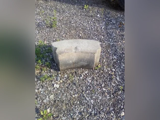 19 blocs de béton pour foyer à donner.