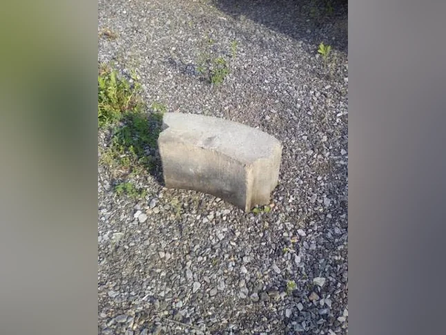 19 blocs de béton pour foyer à donner. thumbnail 2