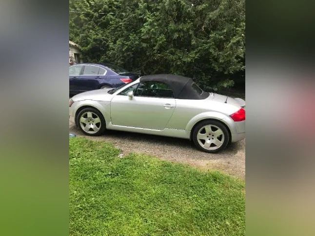 Audi TT Cabriolet 2001 225 hp quatro