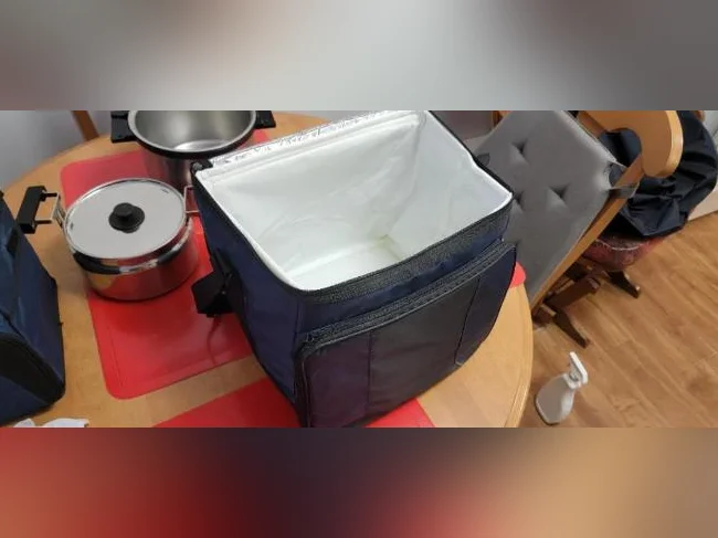 CROCK POT PORTATIF THERMIQUE de NISSAN (Très Rare) thumbnail 8
