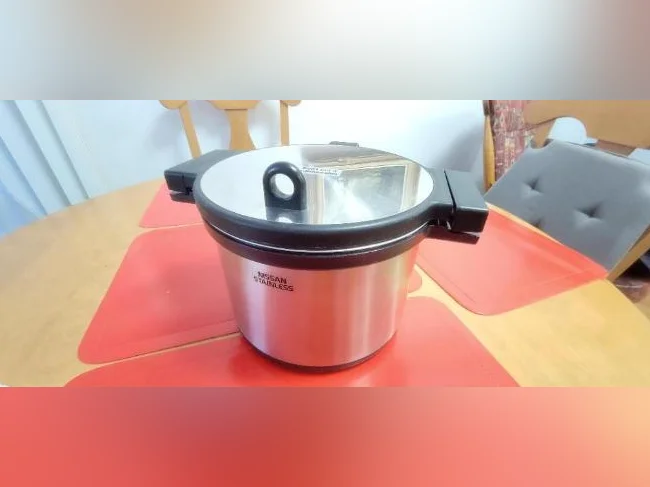 CROCK POT PORTATIF THERMIQUE de NISSAN (Très Rare)