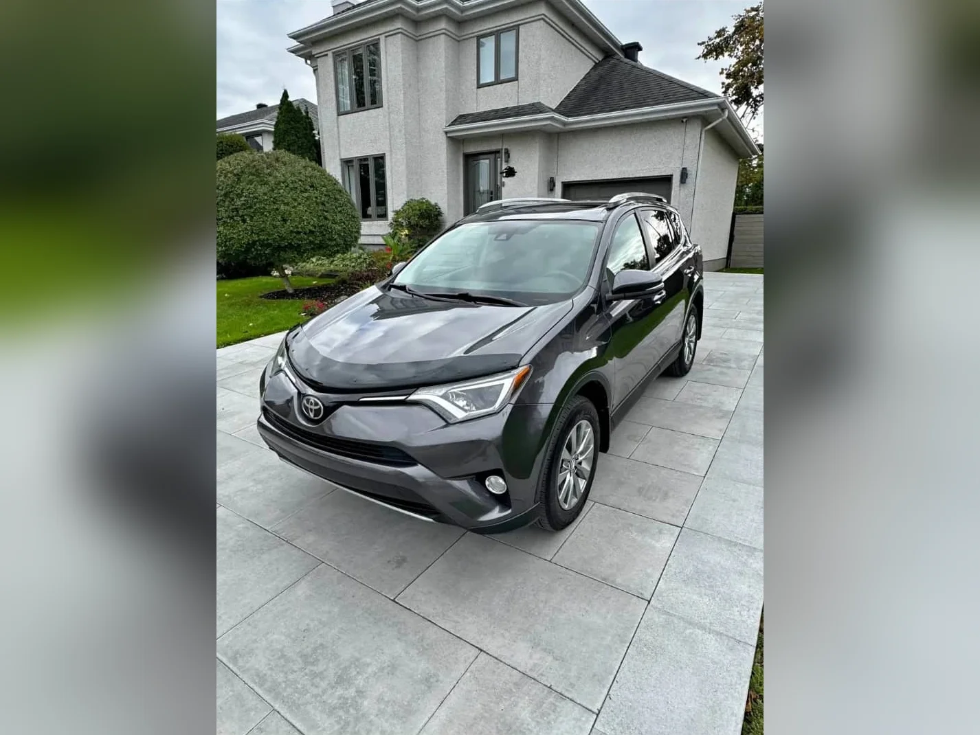 Toyota RAV4 XLE AWD 2017 - 55 690 km, État Impeccable thumbnail 6