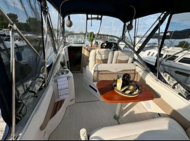 Bateau Cruiser Four Winns Vista 258 thumbnail 6