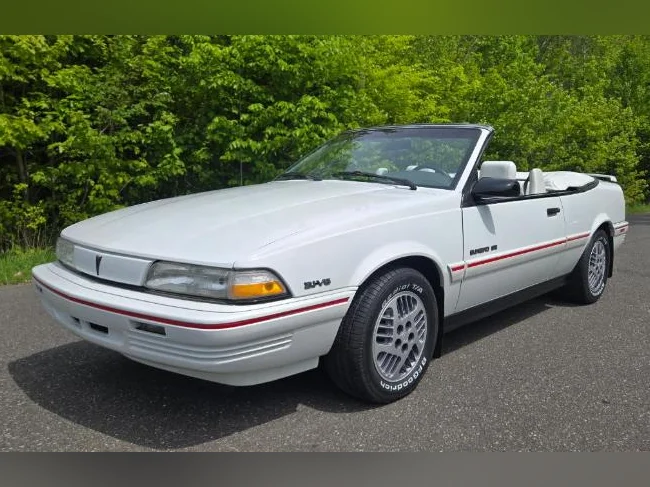 Pontiac Sunbird SE 1993 convertible