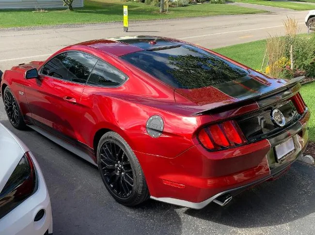 Superbe Mustang GT 2015 V8 5.0L Premium Performance Package avec plusieurs ajouts thumbnail 5