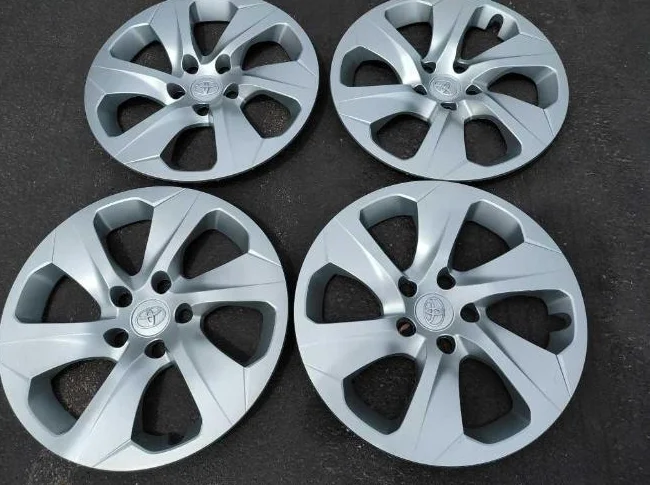 Enjoliveurs Toyota 17 po. (4)