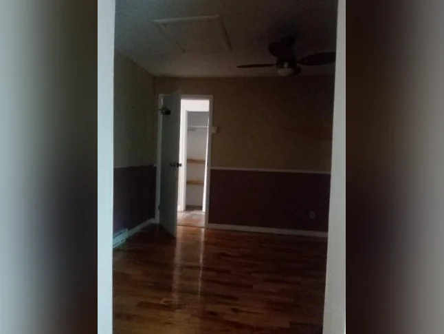 À LOUER (1200$/mois) OU À VENDRE (200 000$) - TRÈS BELLE MAISON AU LAC MINOUCHE À SAINT-ULRIC thumbnail 6