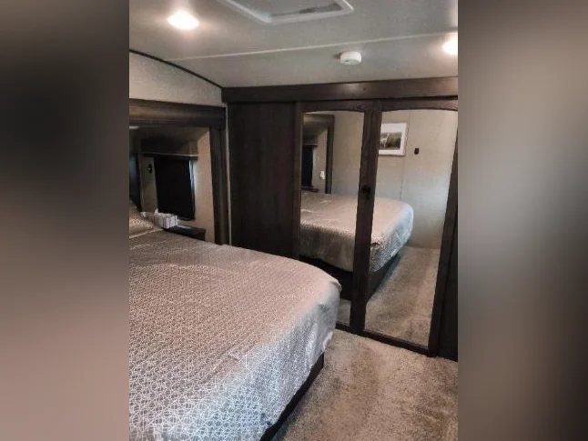 Fifthwheel 2021 Grand Design Reflecion 337RLS thumbnail 8