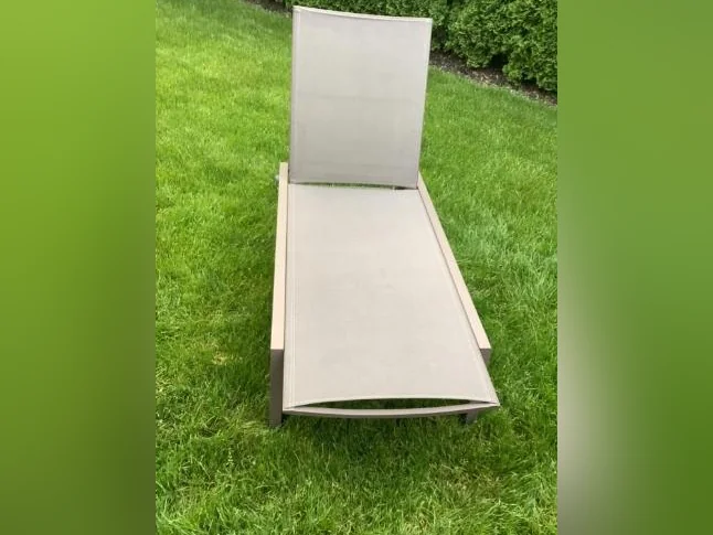 Chaise Longue. thumbnail 3