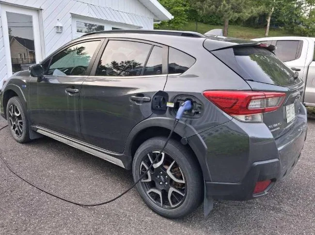 Subaru crosstrek hybrid rechargeable