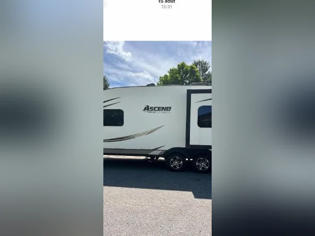 Roulotte Ascend 2015 thumbnail 2