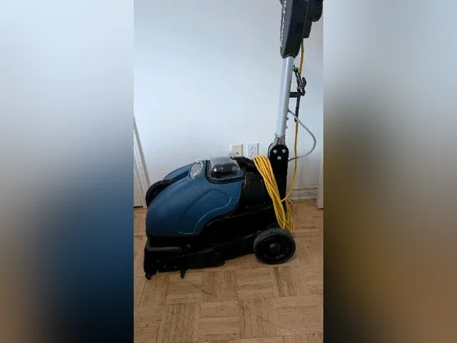 Recureuse commercial