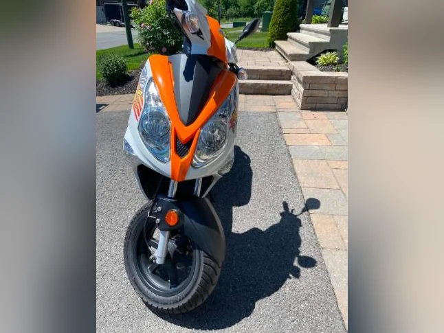 Scooter Adly 2022 thumbnail 2