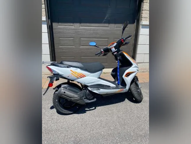 Scooter Adly 2022