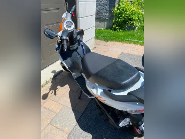 Scooter Adly 2022 thumbnail 5