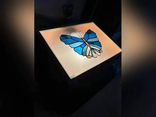 Matériel réalisation de vitraux: petit meuble table lumineuse thumbnail 2