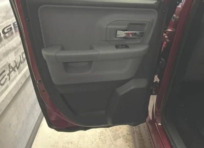 SUCCESSION 2014 Ram 1500 4X4 V6 Panastar thumbnail 8