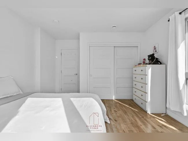 🚨 LOCATION DISPONIBLE - 2 𝗠𝗢𝗜𝗦 𝗚𝗥𝗔𝗧𝗨𝗜𝗧 - Hochelaga-Maisonneuve thumbnail 6