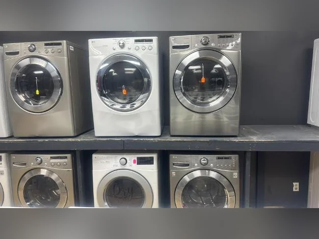 Liquidation des laveuse et sécheuse en bon prix avec garantie trois mois