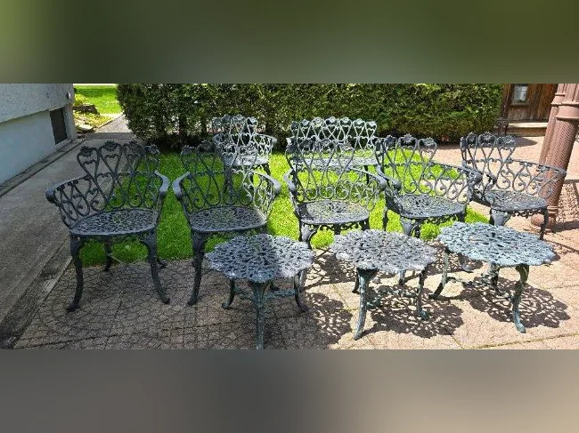 Chaises et tables mexicaines aluminium coulé. STYLE BISTRO ,die cast,