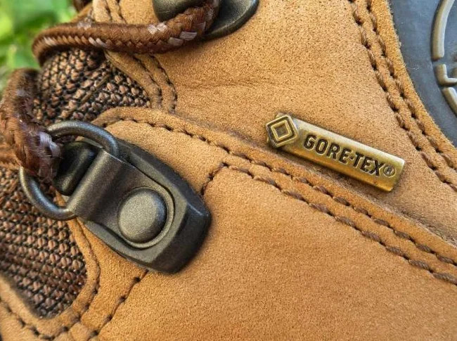 Bottes de randonnée NEUVES - Homme - Taille 8.5 / 41 - Négociable thumbnail 5